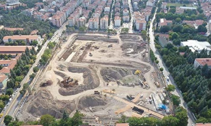 Eskişehir’in Millet Bahçesi Yapımına Hızla Devam Ediliyor