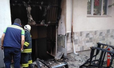 Apartman Garajına Sıçrayan Yangın Paniğe Neden Oldu