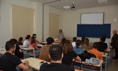 İletişim Öğrencileri ve Sektör Bu Derste Buluşuyor