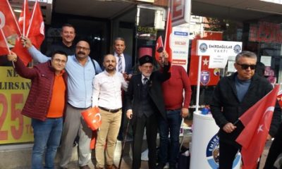 Emirdağlılar Eğitim ve Kültür Vakfı Bin 923 Adet Türk Bayrağı Dağıttı