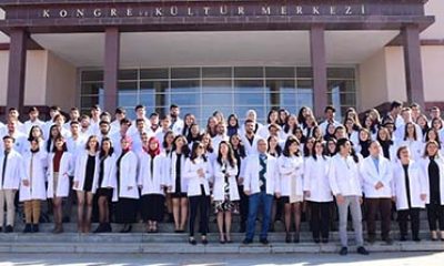 ESOGÜ’lü Genç Diş Hekimi Adayları Beyaz Önlüklerini Giydi