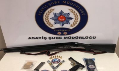 Polisin ‘Dur’ İhtarına Uymayan Şüpheli Kovalamacayla Yakalandı
