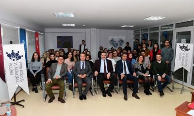 Rektör Prof. Dr. Şafak Ertan Çomaklı Öğrencilerle Münazaraya Katıldı