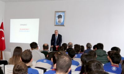 ESO Başkanı Kesikbaş’tan Öğrencilere ‘Girişimciliğin Peşini Bırakmayın’ Tavsiyesi