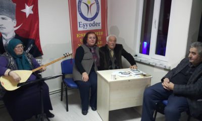Şairler ve Ozanlar, ‘Sevgi ve Saygı’ Konulu Şiirlerini Okuyup Türkülerini Söylediler