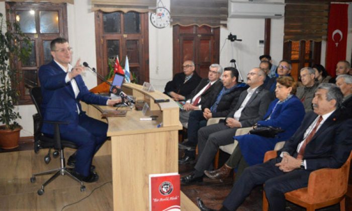 Eskişehir Türk Ocağı’nda ‘Buhara’dan Balkanlar’a Yesevi’nin İzinde’ Konferansı