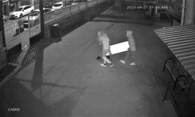 Cami Yardım Kutularını Çalan Hırsızlar Güvenlik Kameralarına Yansıdı