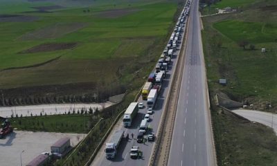 Kilometrelerce Uzanan Araç Kuyruğu Havadan Görüntülendi