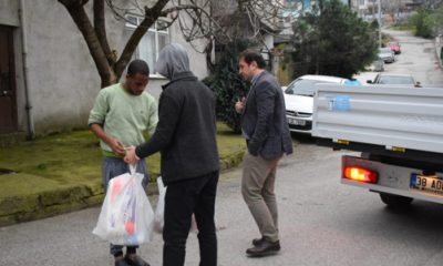 Dünya Onları Eve Gönderiyor, Türkiye Yardım Ulaştırıyor