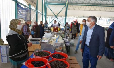İnönü Belediye Başkanı Bozkurt’tan Pazarcı Esnafı Ziyareti