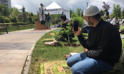 Aylar Sonra Gelen Namaz Sevincini Böyle Kaydettiler