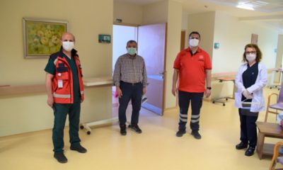 Prof. Dr. Uğur Bilge Covid-19 Hastalarını Ziyaret Etti