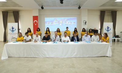 Filenin Sultanları Dünyanın Merkezinde İmzalarını Attı