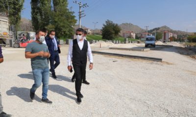 Sivrihisar’da Yol Çalışmaları Aralıksız Sürüyor