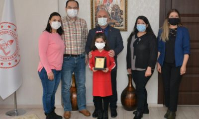 Eskişehir İl Millî Eğitim Müdürü Cırıt, Dünya Birincisi Zeynep Kaçan’ı Ağırladı