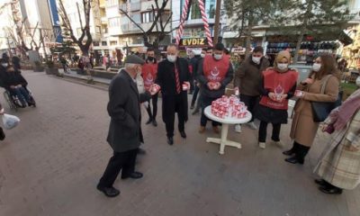 Alperen Ocakları’ndan Kandil Simidi İkramı