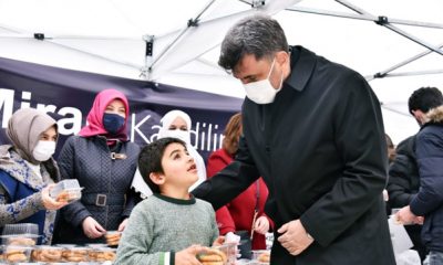 AK Parti Eskişehir İl Başkanlığı’ndan Kandil Simidi İkramı