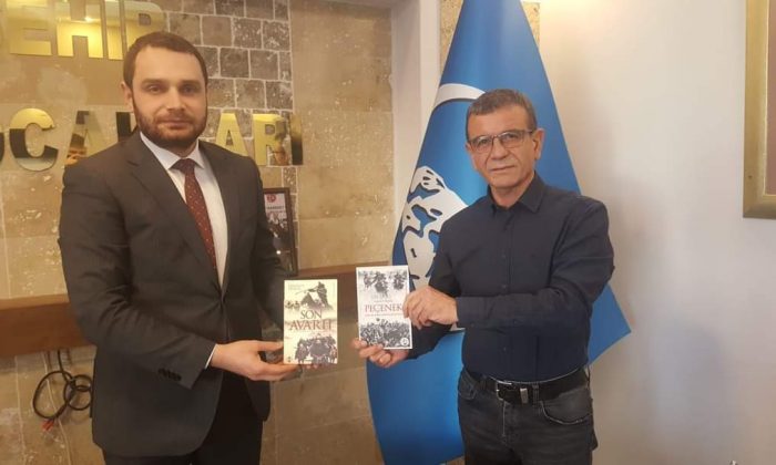 Yazar Dingeç’ten Ülkü Ocaklarına Zİyaret