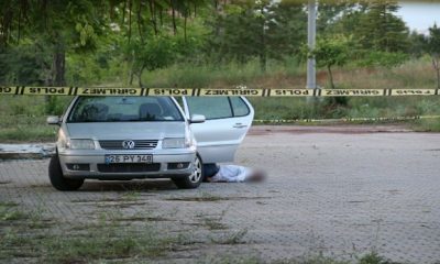 Öğretim Üyesi Aracının Başında Ölü Bulundu