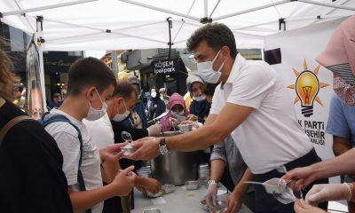 AK Eskişehir’den Vatandaşlara Aşure İkramı