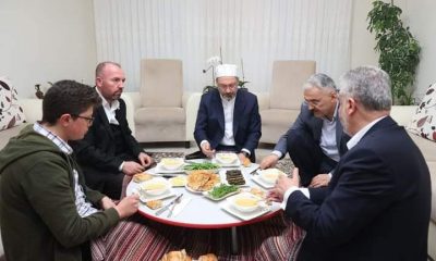 Diyanet İşleri Başkanı Eskişehir’de Sahur Yaptı