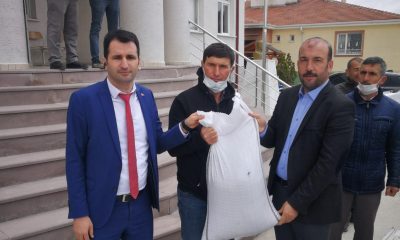 Çiftçiye Çörek Otu Tohumu Dağıtımı Gerçekleştirildi