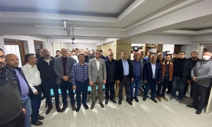 Eskişehir Ülkü Ocakları Merhum Türkeş’i Dualarla Yâd Etti