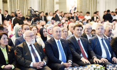 Dışişleri Bakanı Mevlüt Çavuşoğlu’ndan AK Parti Eskişehir Teşkilatı’na Övgü
