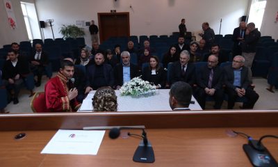 Depremzede Ailesinin Yakınlarının Nikah Töreni Valilikte Yapıldı