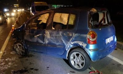 İKİ OTOMOBİL KAZA YAPTI 1 KİŞİ ÖLDÜ 5 KİŞİ YARALANDI