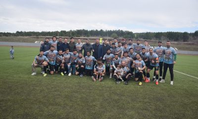 Grubunu lider tamamlayan Anadolu Üniversitesi maç sonu büyük sevinç yaşadı