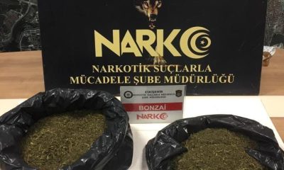 5 buçuk kilogram uyuşturucu madde ile yakalandılar