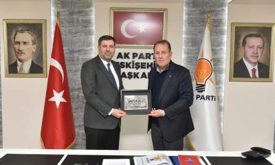 HARUN KARACAN AK PARTİ İL BİNASINDA
