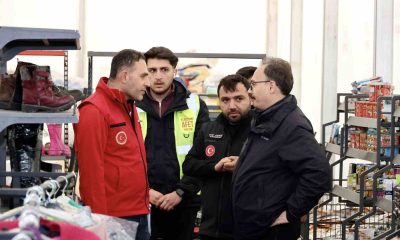 Vali Kızılkaya Elbistan’da kurulan sosyal markette inceleme yaptı