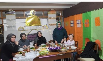 Minikler tekne oruçlarını açmak için iftarda buluştu