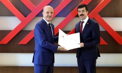 KSBÜ Rektörü Ahmet Tekin’in mazbatası YÖK Başkanı Erol Özvar tarafından takdim edildi