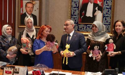 Depremzede çocukların bayram hediyesi Kütahya’dan