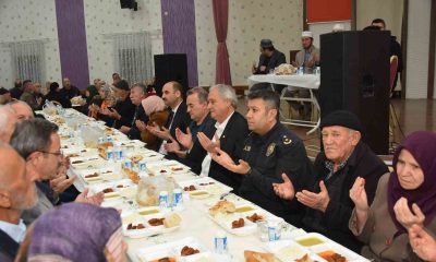Bozüyük’te Şehit Aileleri ve Gaziler Dayanışma Derneği tarafından iftar programı düzenlendi