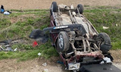 Takla atan araçtaki 2 kişi hafif yaralandı