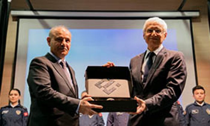 ESTU, Emniyet Müdürlüğü Uçak Bakım Teknisyenliği Sertifika Töreni Yapıldı