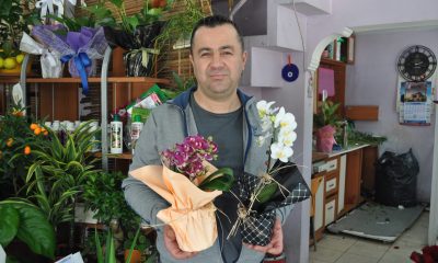 Anneler Günü ile seçim günü aynı tarihe denk geliyor