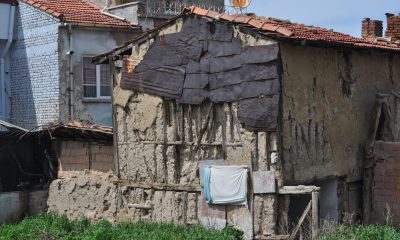 Tarihi evlerin boynu bükük
