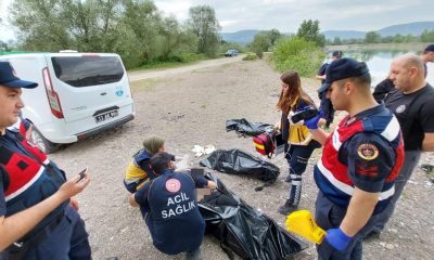 Gölete uçan araçta ölen 3 kişiden 2’sinin kimlikleri belli oldu