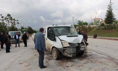Günyüzü’nde maddi hasarlı trafik kazası meydana geldi