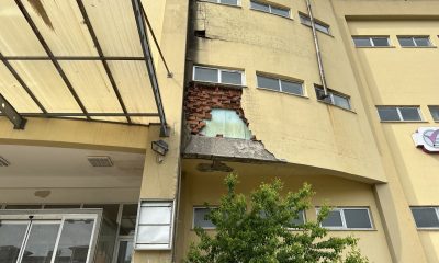 Kullanılmayan AVM harabeye döndü