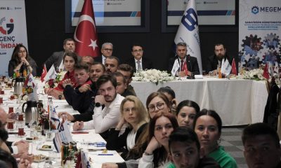 BAKAN DÖNMEZ MEGEM’DE EĞİTİM ALAN KURSİYERLERLE BİR ARAYA GELDİ