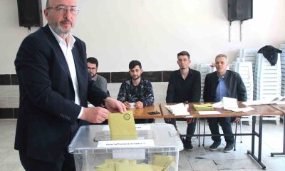 Başkan Mustafa Önsay oyunu kullandı