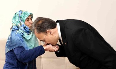 Vali Kızılkaya hayatını kaybeden gazinin ailesini ziyaret etti