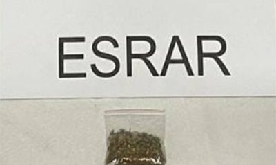 Eskişehir’de tutuklu babasına uyuşturucu yollamak isteyen şahıs gözaltına alındı