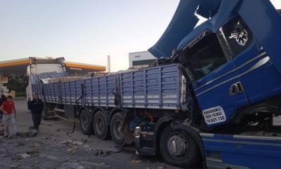Çevre yolunda Tır Kazası 1 i ağır 4 yaralı